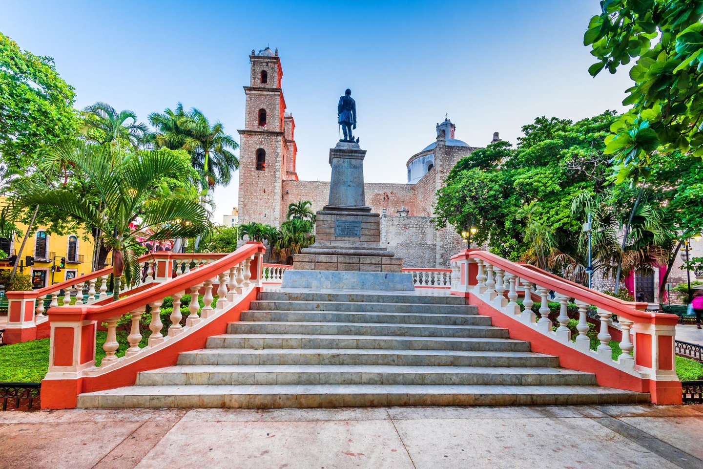 Hispanic colonial architecture in Parque Hidalgo, Merida.