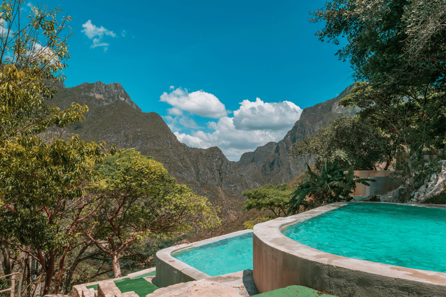 Thermal pools overlooking the mountains in Tolantongo, Mexico
