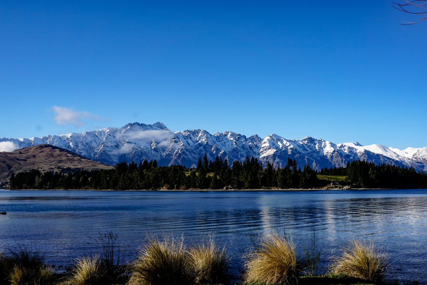Lake Wakatipu view from Queenstown