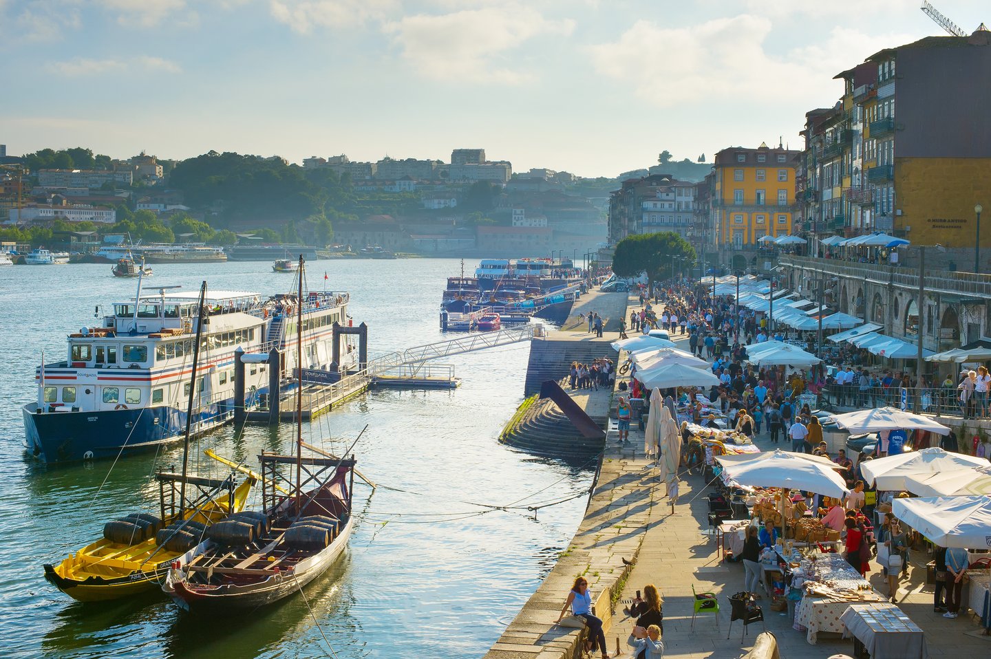 Mercado Beira-Rio in Porto, Portugal