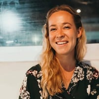 Profile pic - Gina