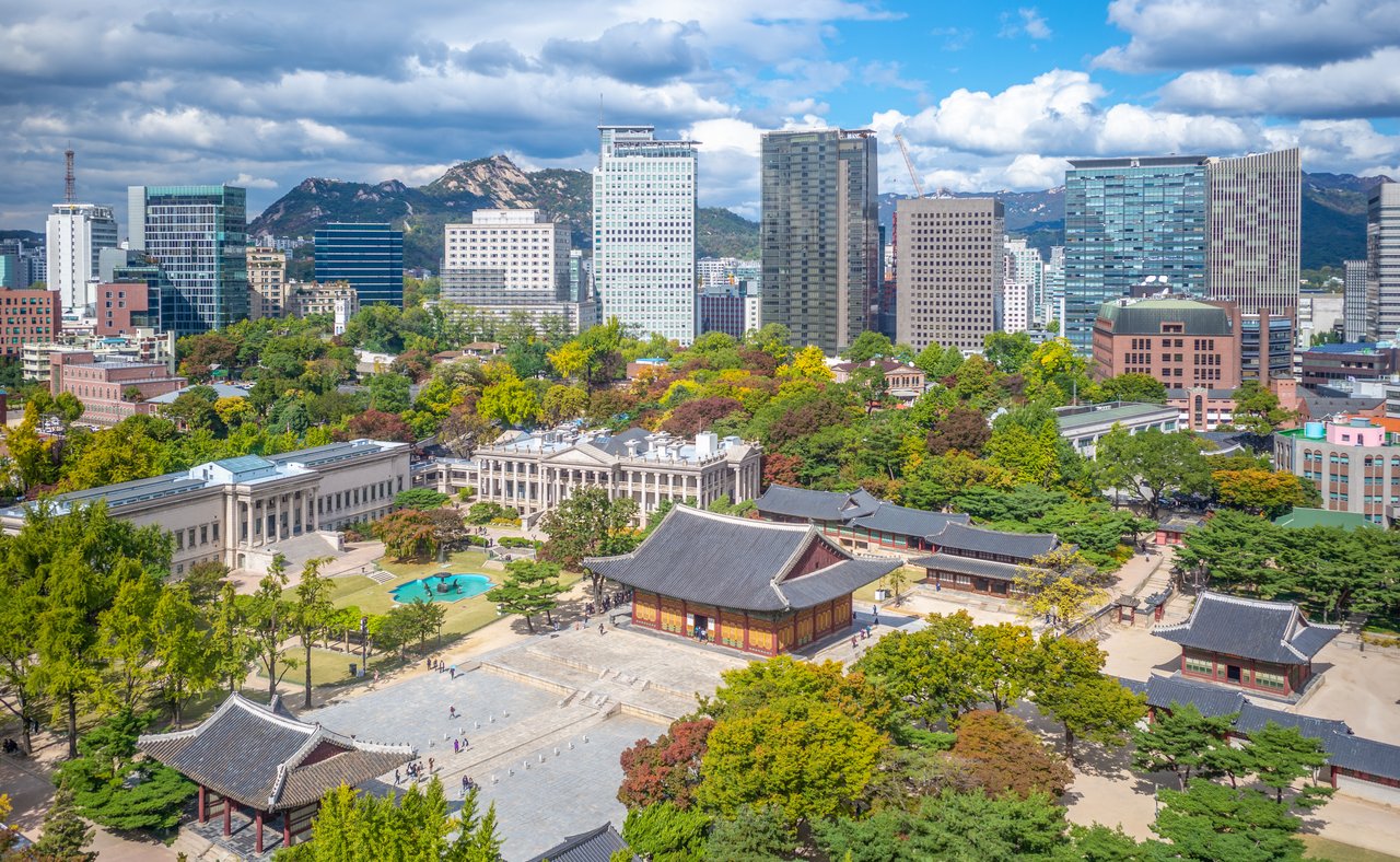 Skyline of seoul and Deoksugung Palace in South Korea
