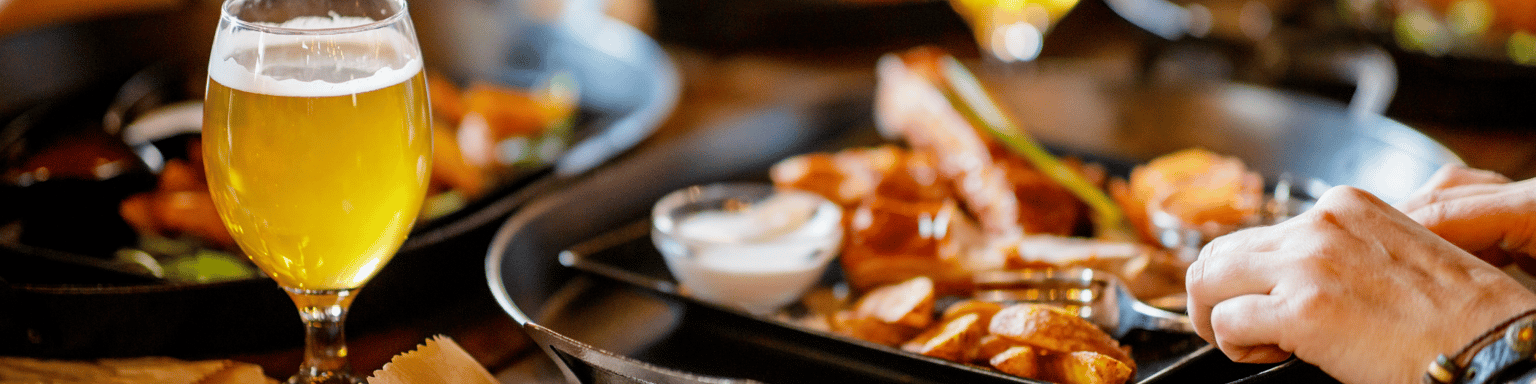 A pub meal in London
