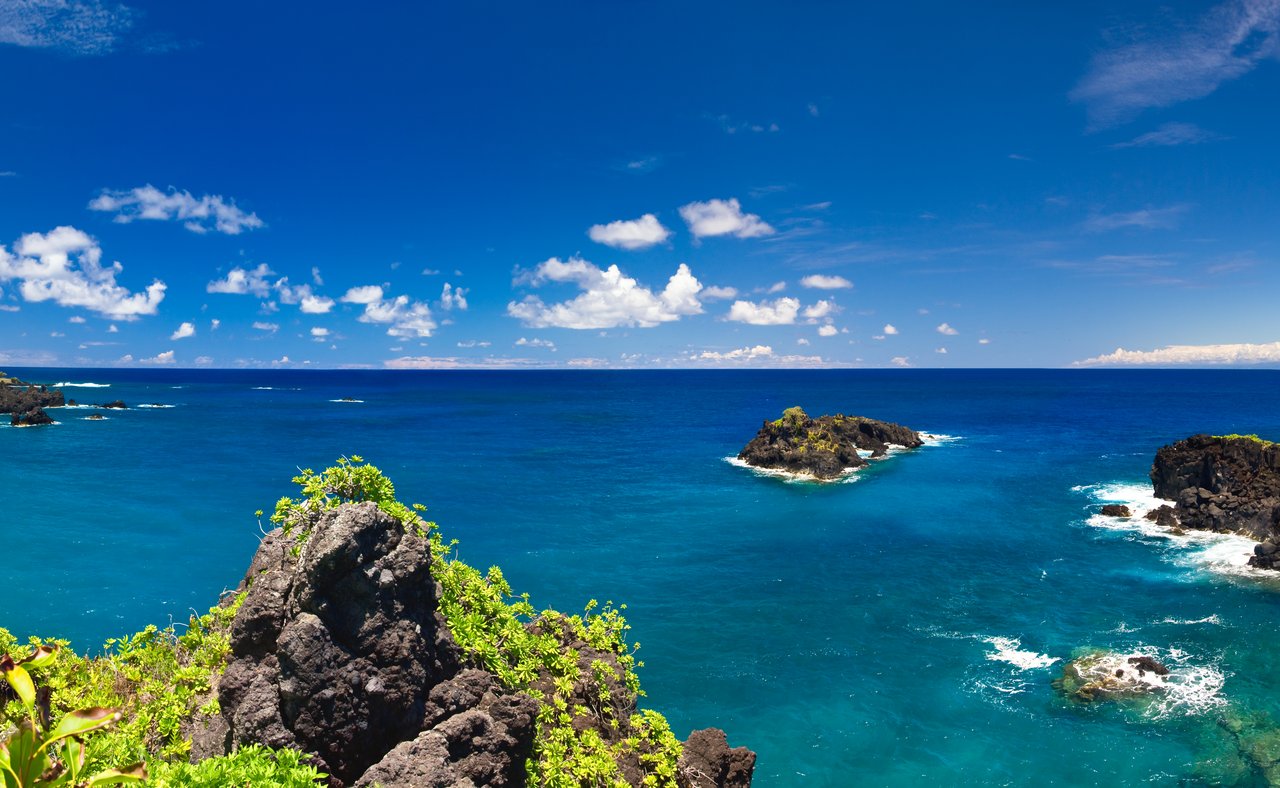 The beautiful Hawaiian coastline