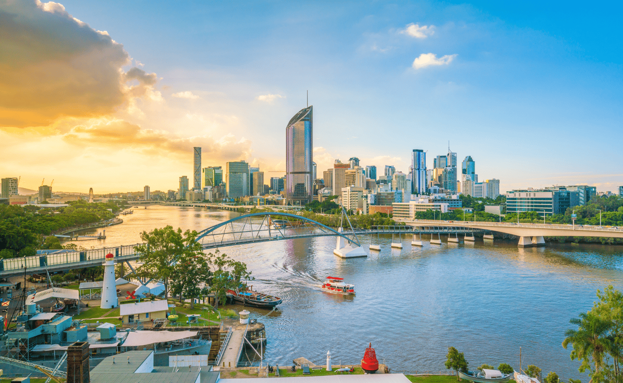 Story Bridge with Brisbane skyline