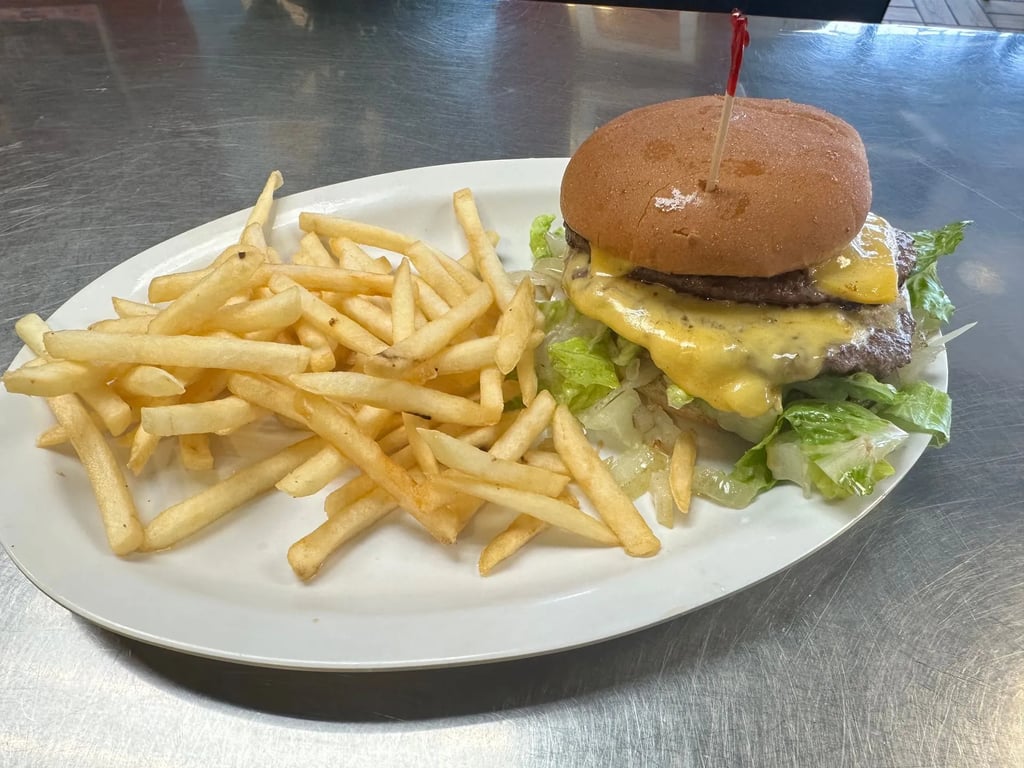 Classic diner comfort food at Little Diner Xpress in Appleton, Wisconsin
