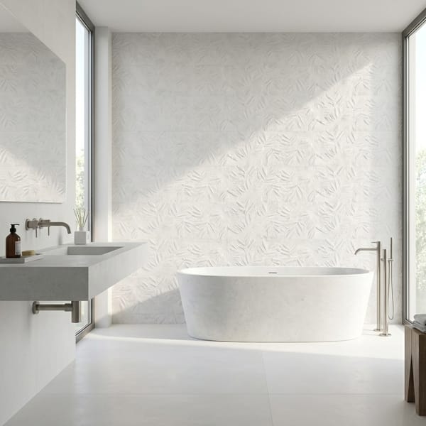 Amenajare baie cu decor relief Village Fossile Soft Blanc