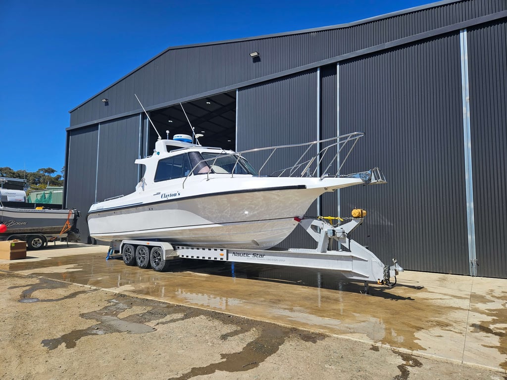Boat Polishing and Servicing