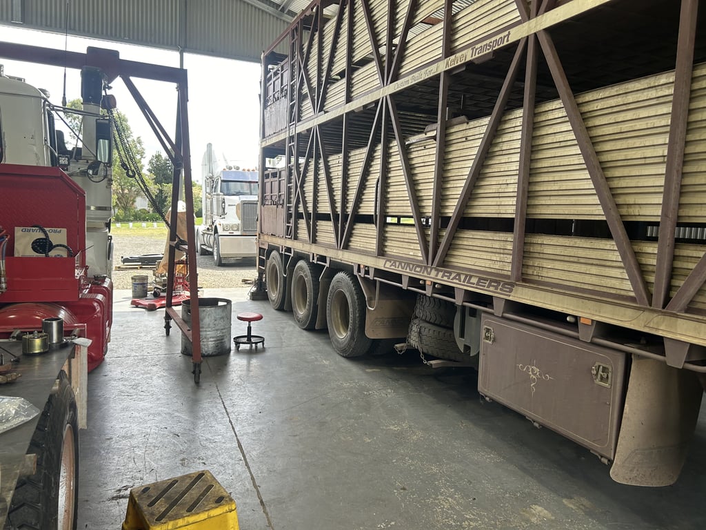 Mobile mechanical services for heavy machinery and trucks