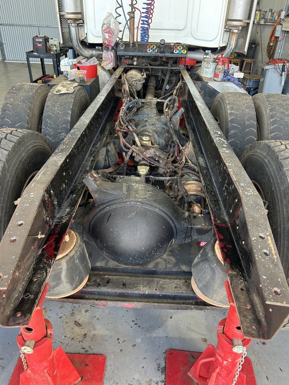 Professional truck maintenance and repair services