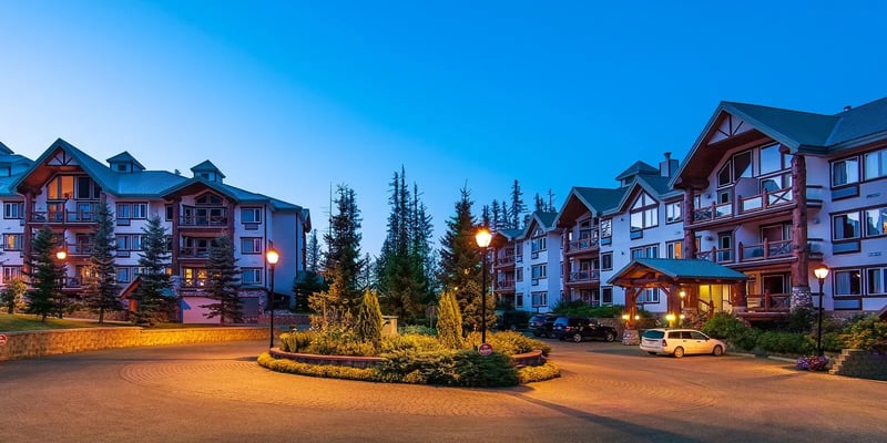 Lizard Creek Lodge