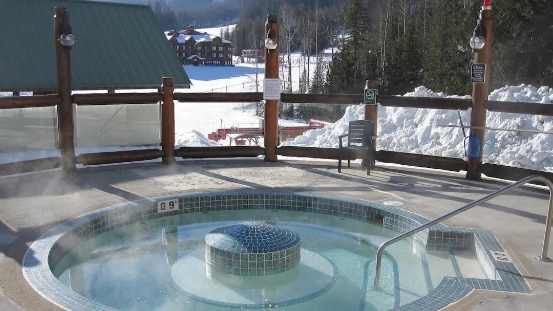 Lizard Creek Lodge photo 3