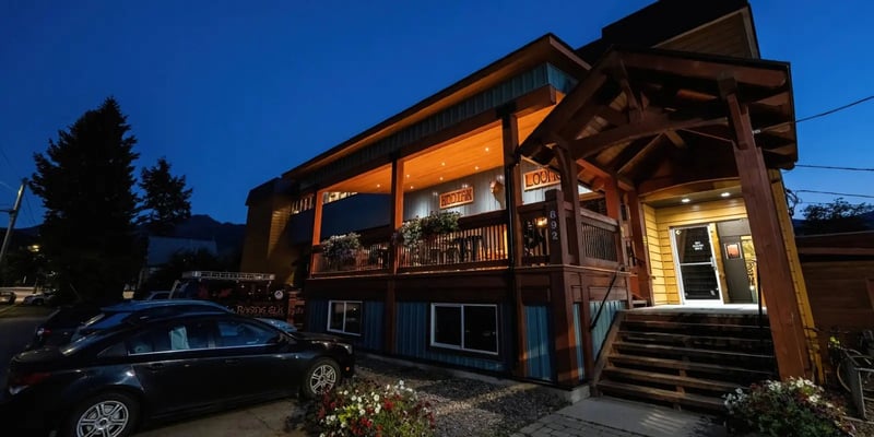 Raging Elk Adventure Lodge