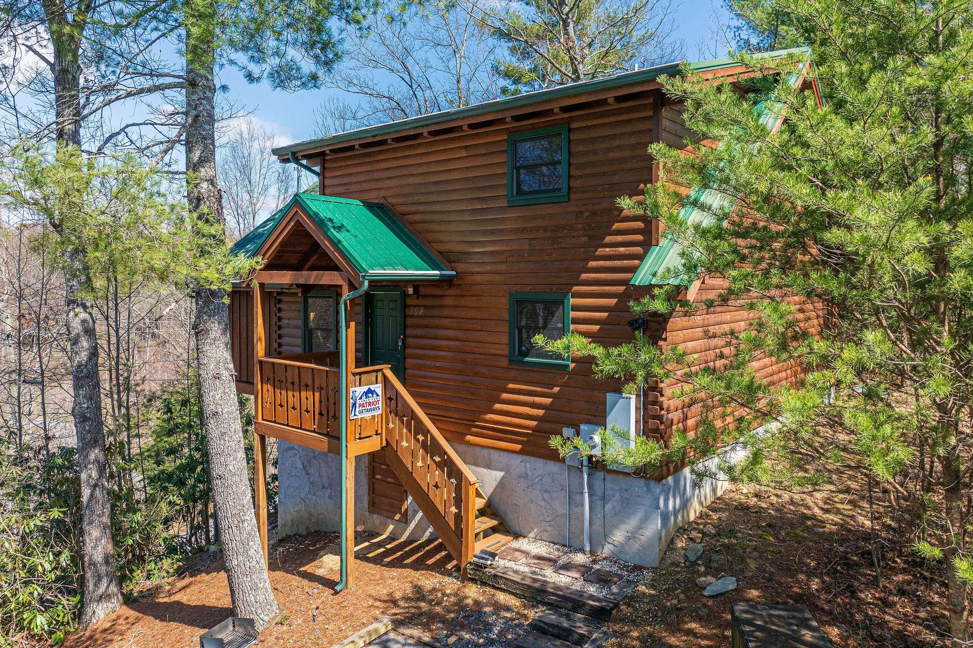 front exterior of Black Gold