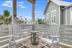 King bedroom Balcony, First Level