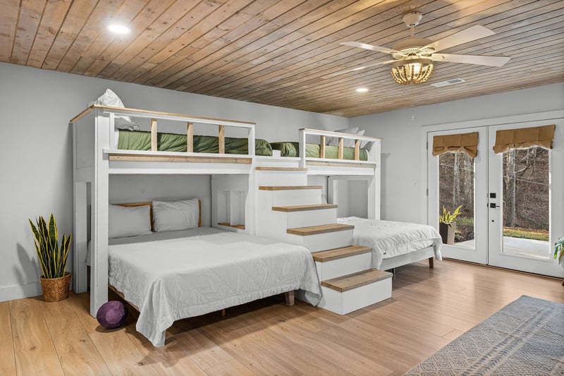 twin over queen bunks