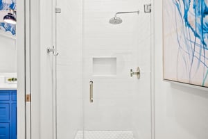 Double Shower Bunk Bathroom, 2nd Floor