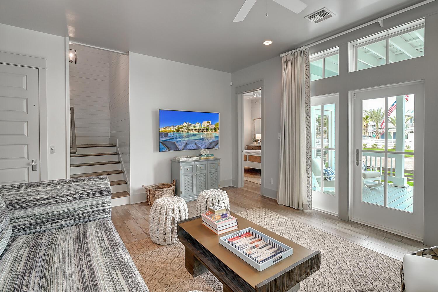 1st Floor Living Area Has a new queen sleeper sofa