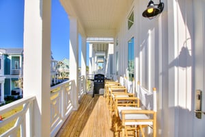 2nd Floor, Balcony