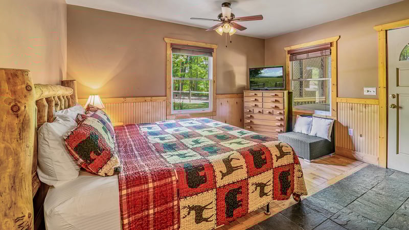 King Bedroom