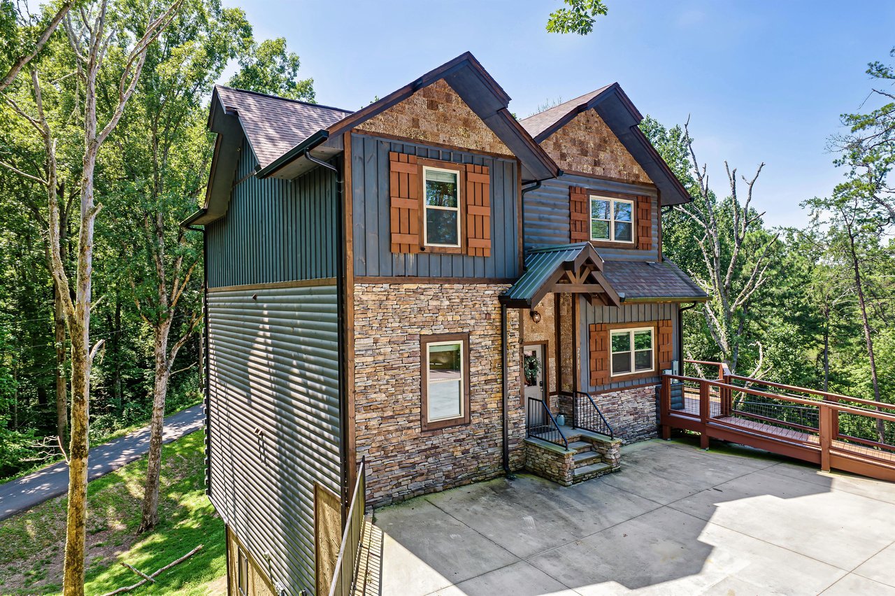 Exterior Shot Front of Property