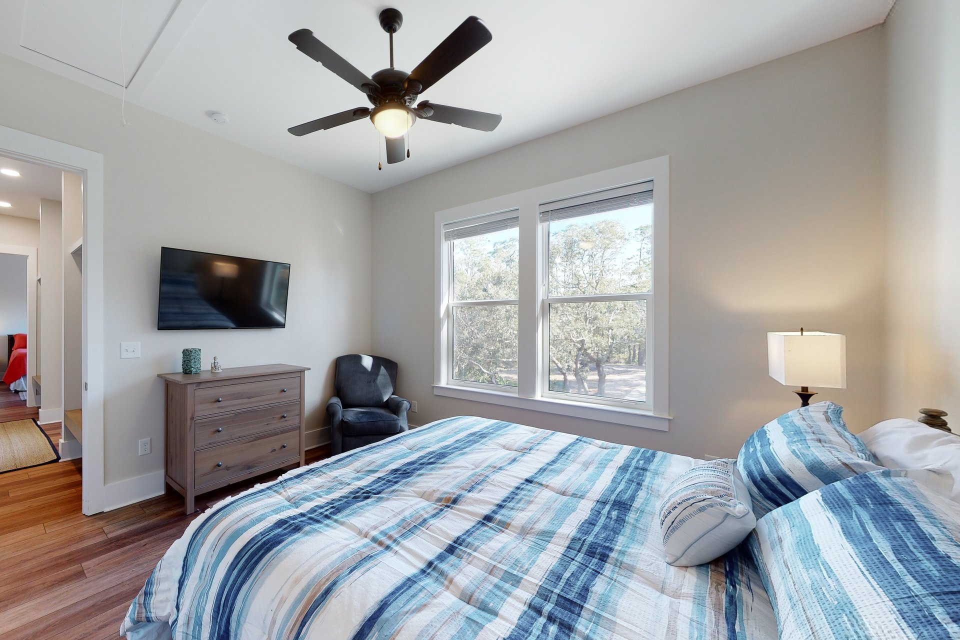 Bay Dream Believer 18