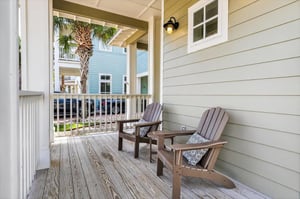 1st Floor, Front Porch