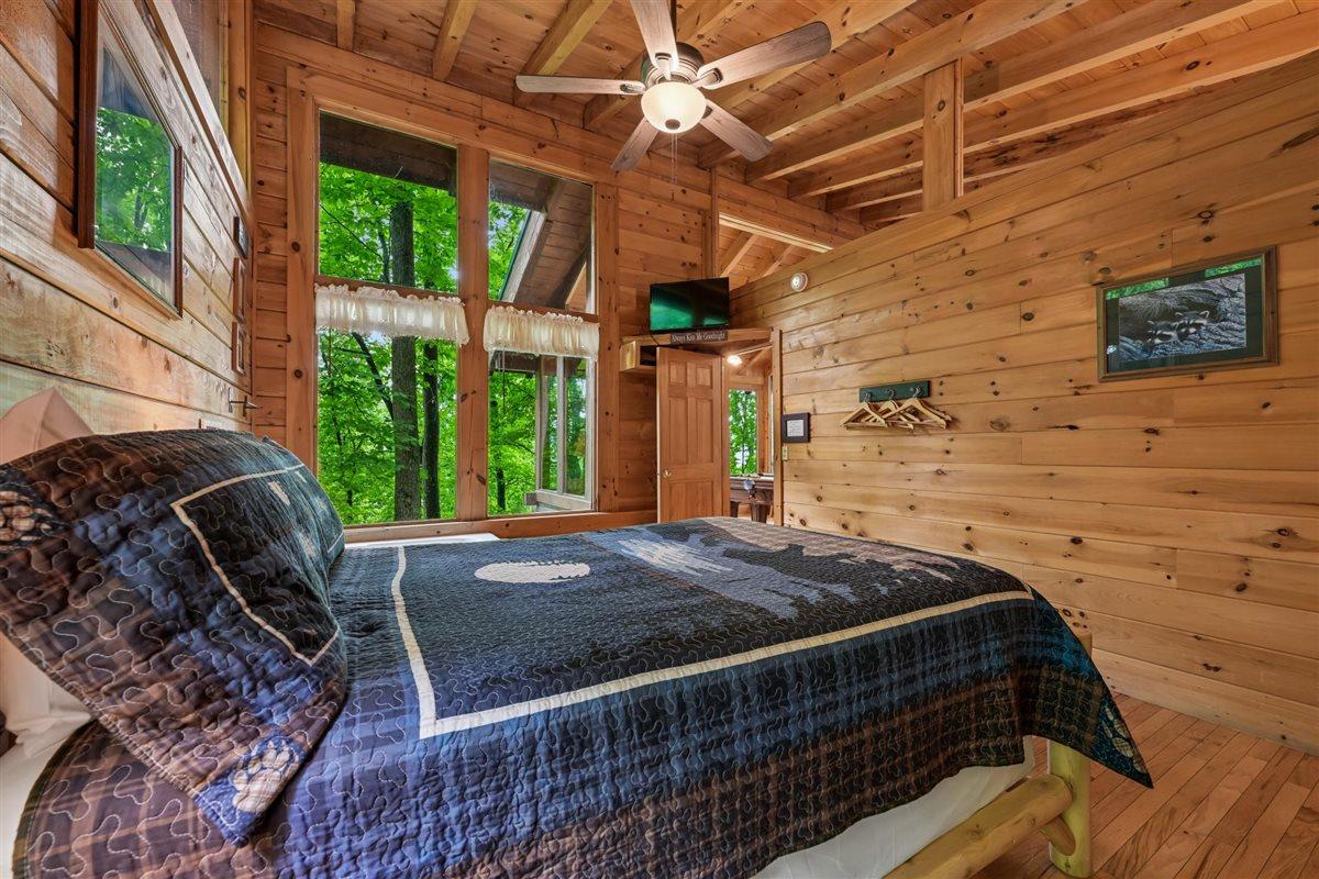 34Bedroom
