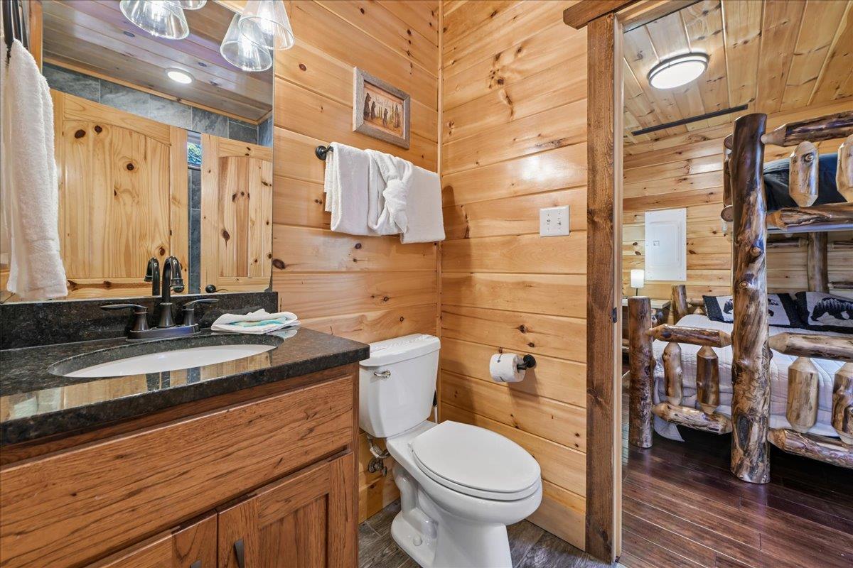 32Bath