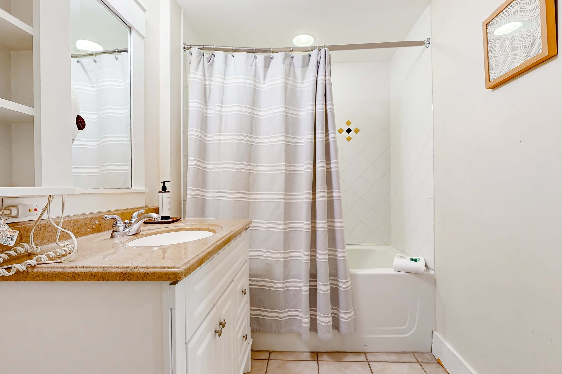 Baytowne Wharf  Pilot House 207 18