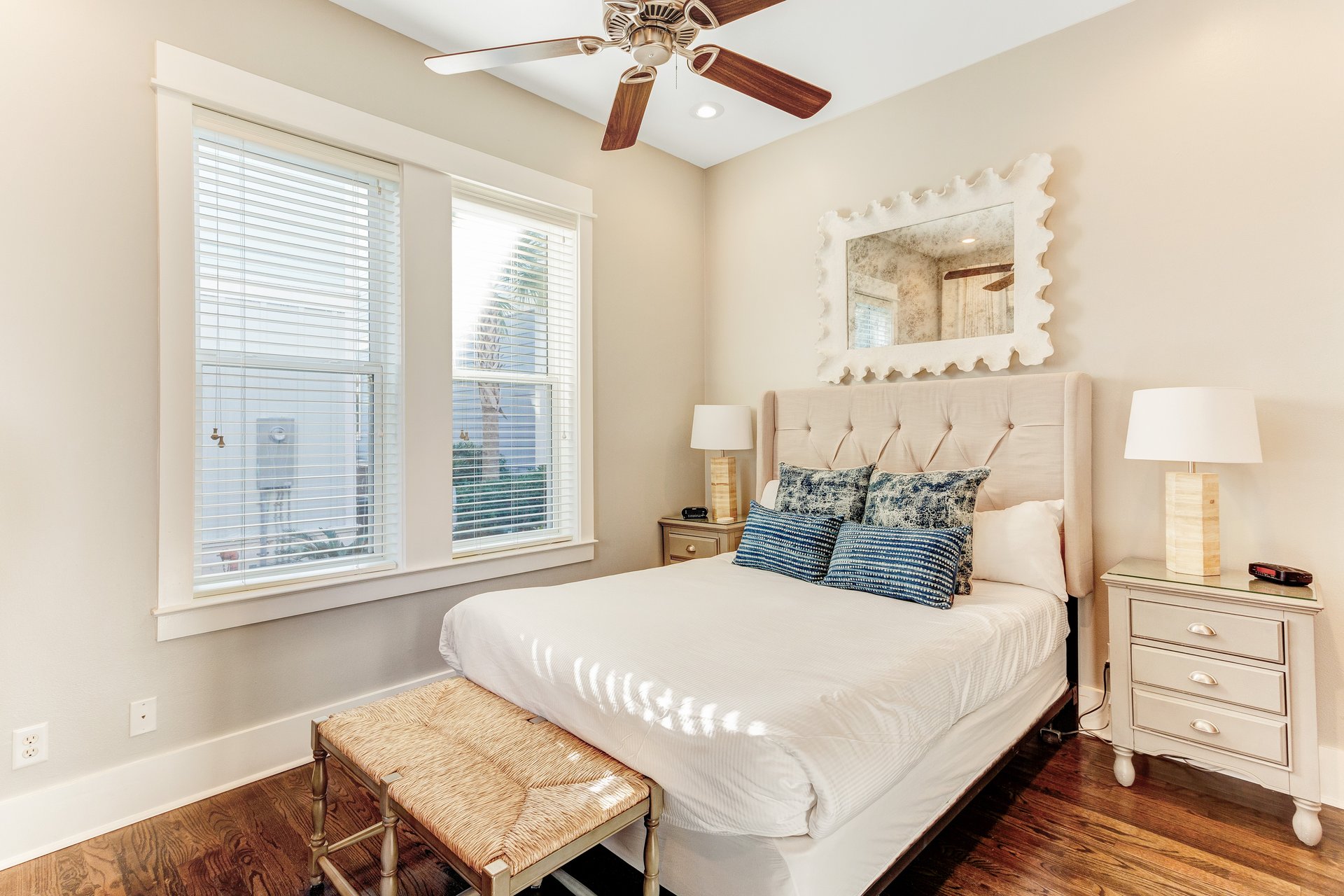 Seacrest Beach  The Lookout 21