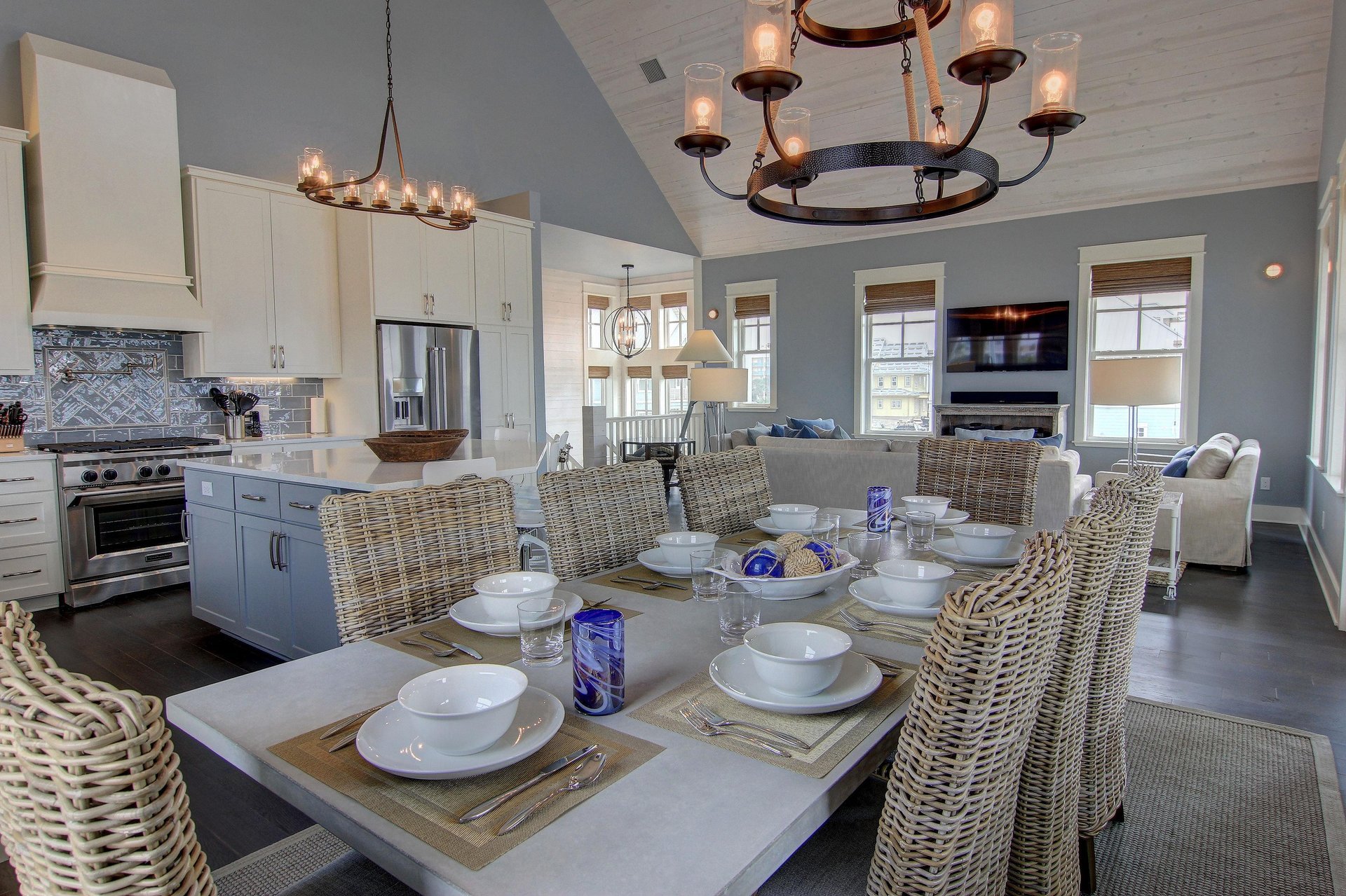 Dining Area, 2nd Floor