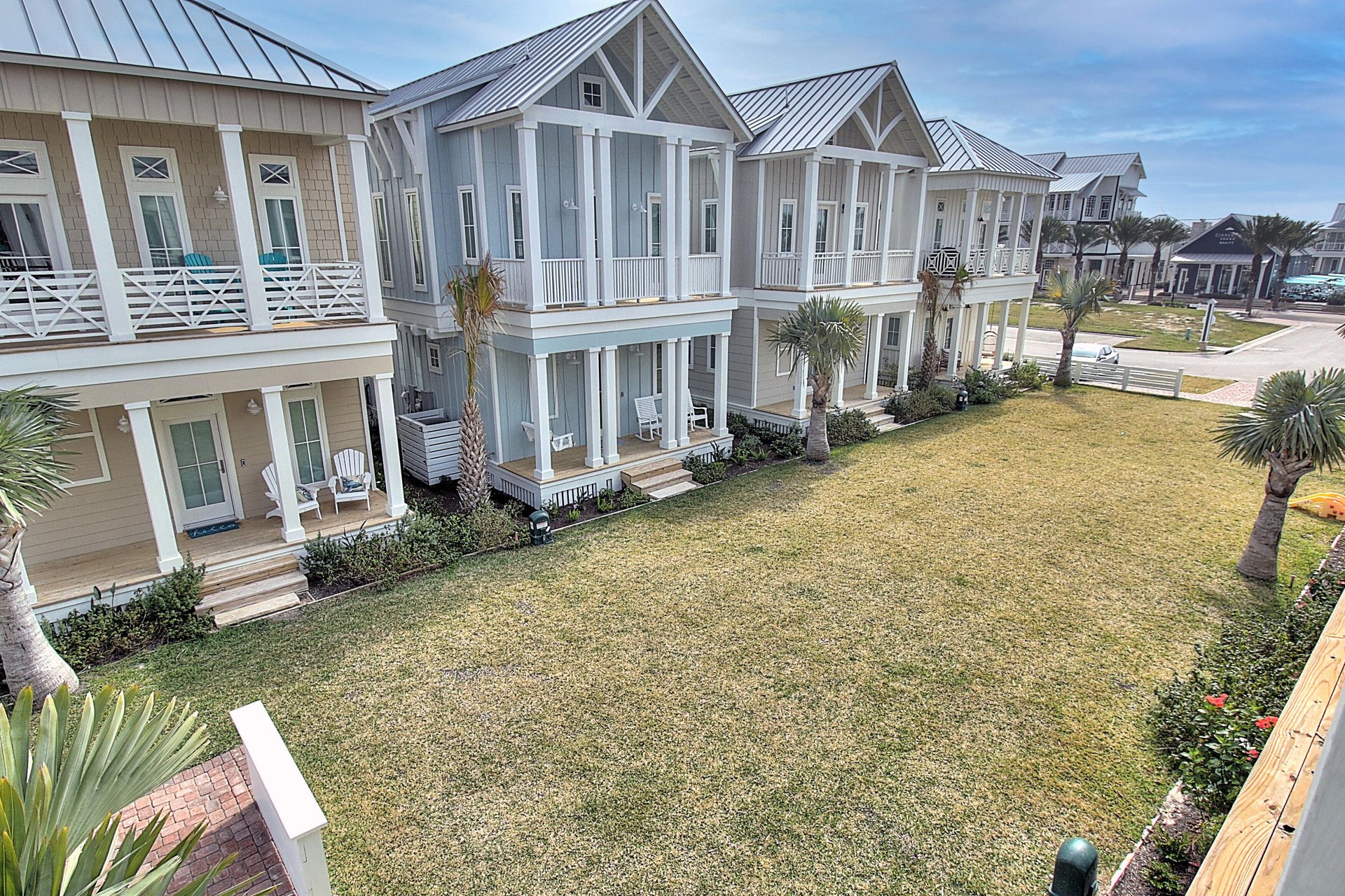Balcony View of Sunset Park, 2nd Floor
