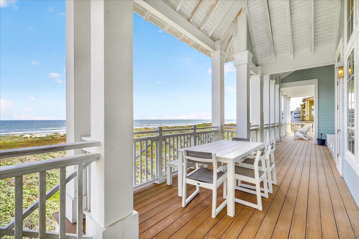 Primary Living Balcony, 3rd Floor