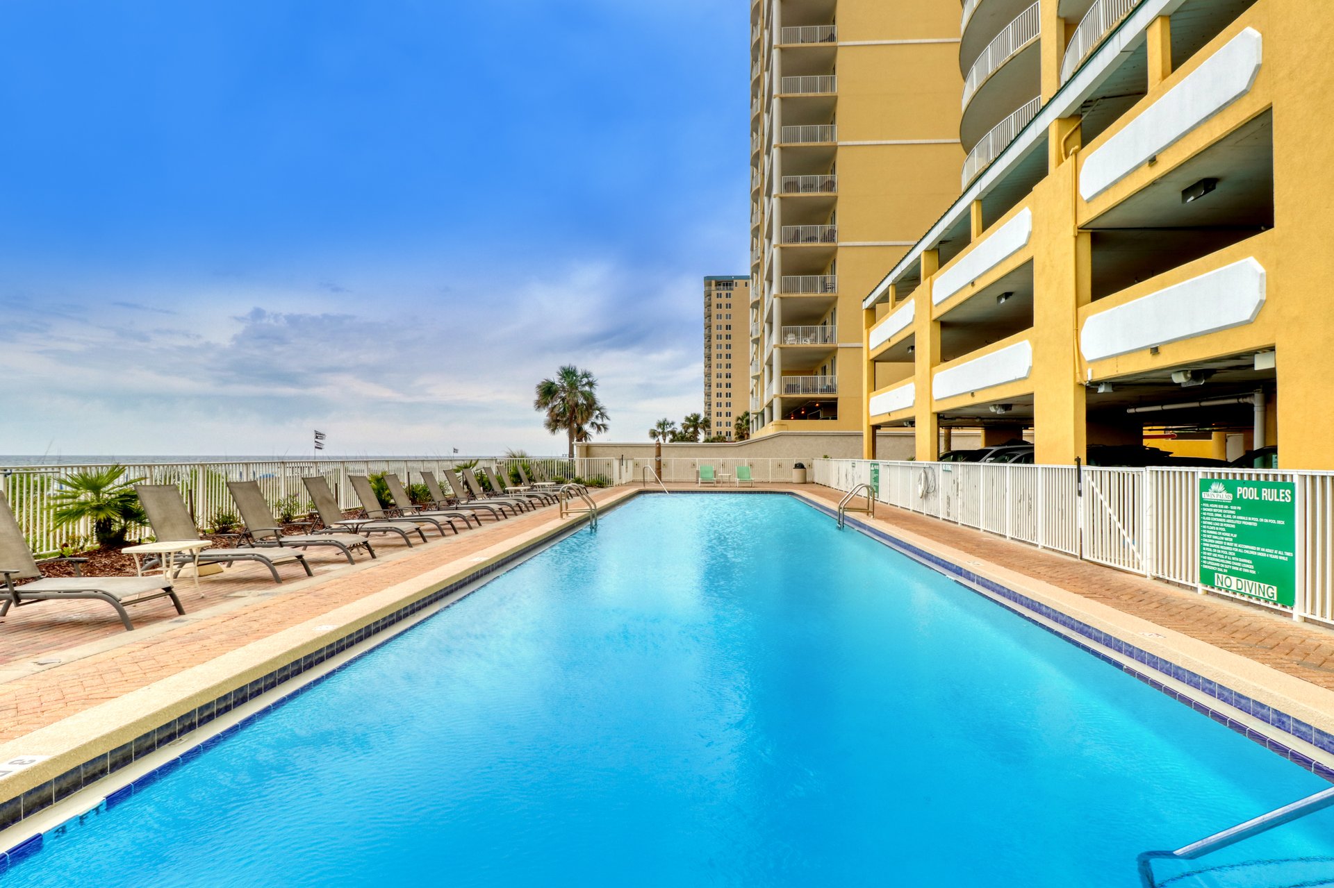 Twin Palms 2003 17