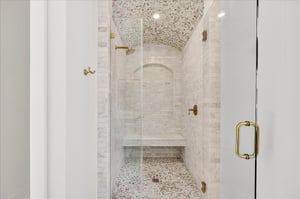 Primary King Bathroom, 2nd Floor