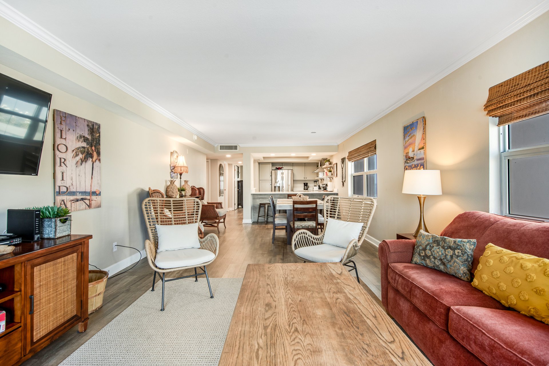 Regency Towers W 701 6