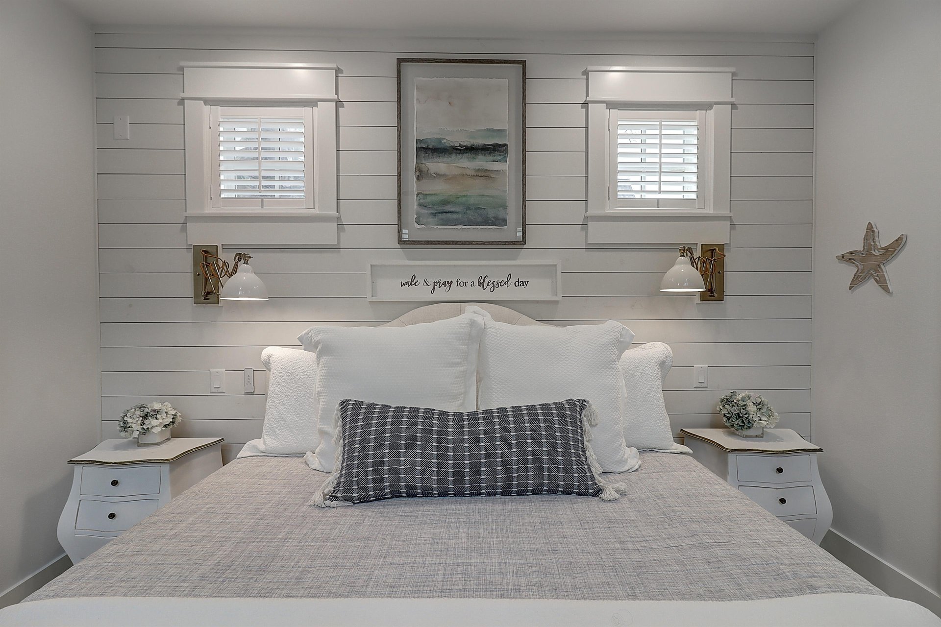 1st Floor, King Bedroom Area