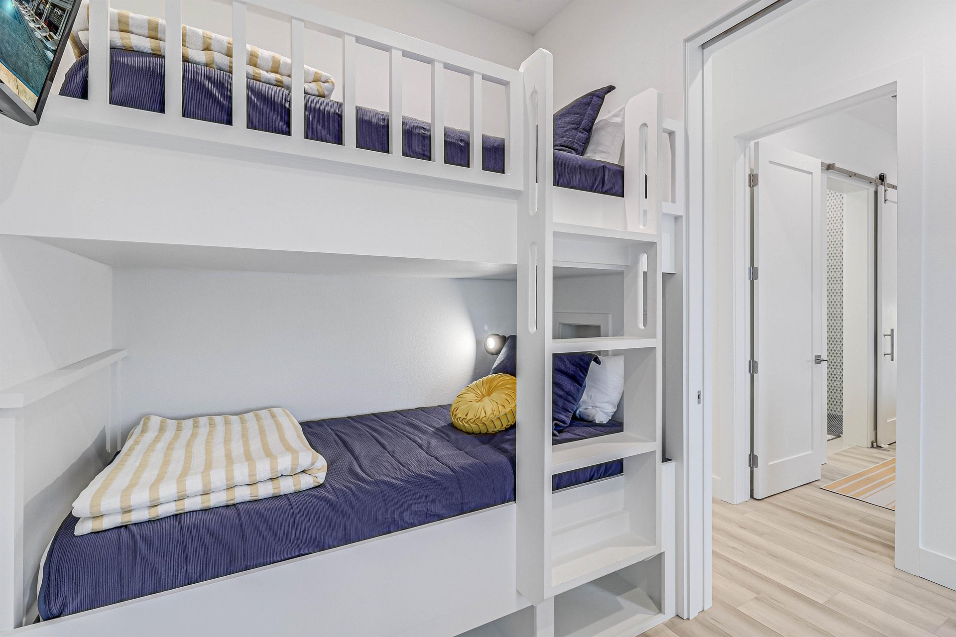 Bunk Room, 1st Floor