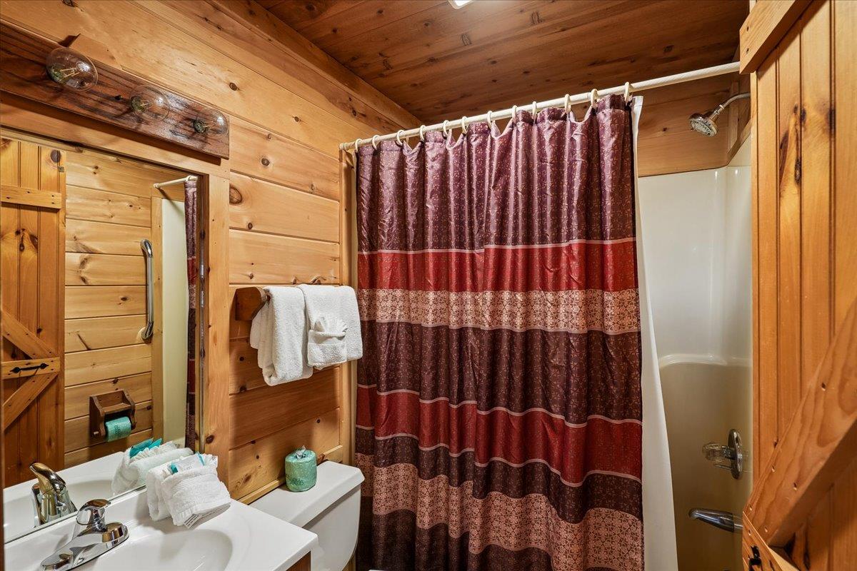 15Bath