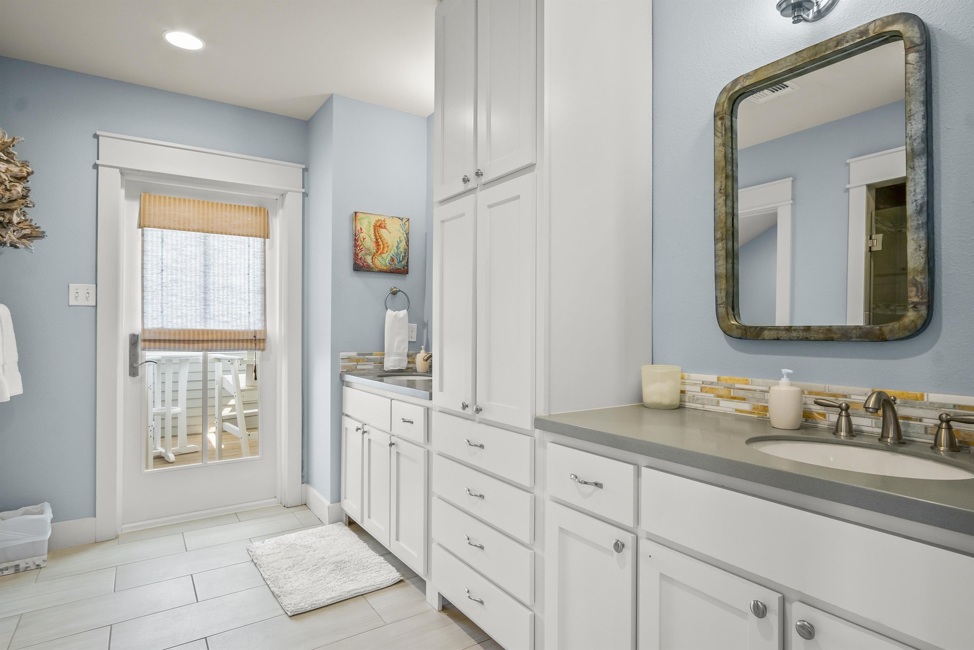 Primary King EnSuite, 3rd Floor