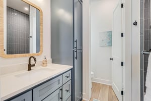 King Suite, 1st Floor