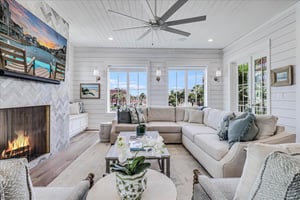 Main Living Area, 2nd Floor