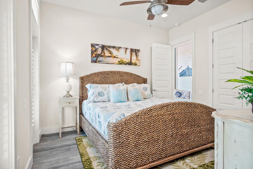 Front King Bedroom, 1st Floor