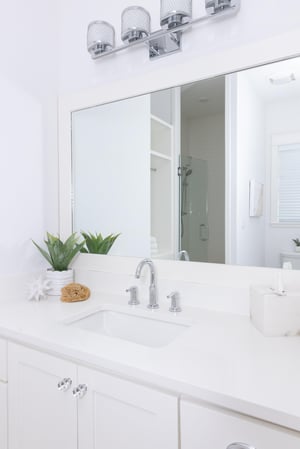 Left King Bedroom Bathroom, 1st Floor