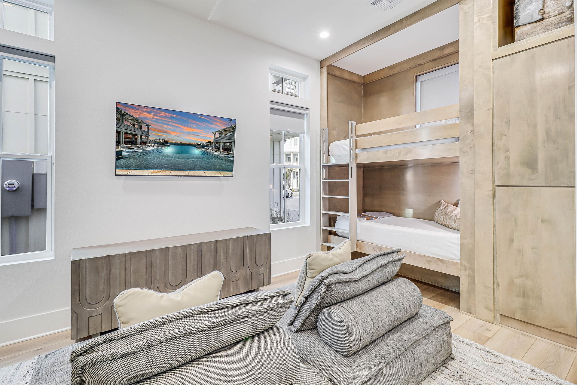 Bunk Room, 1st Floor