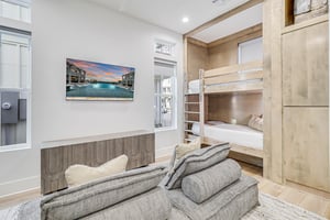 Bunk Room, 1st Floor