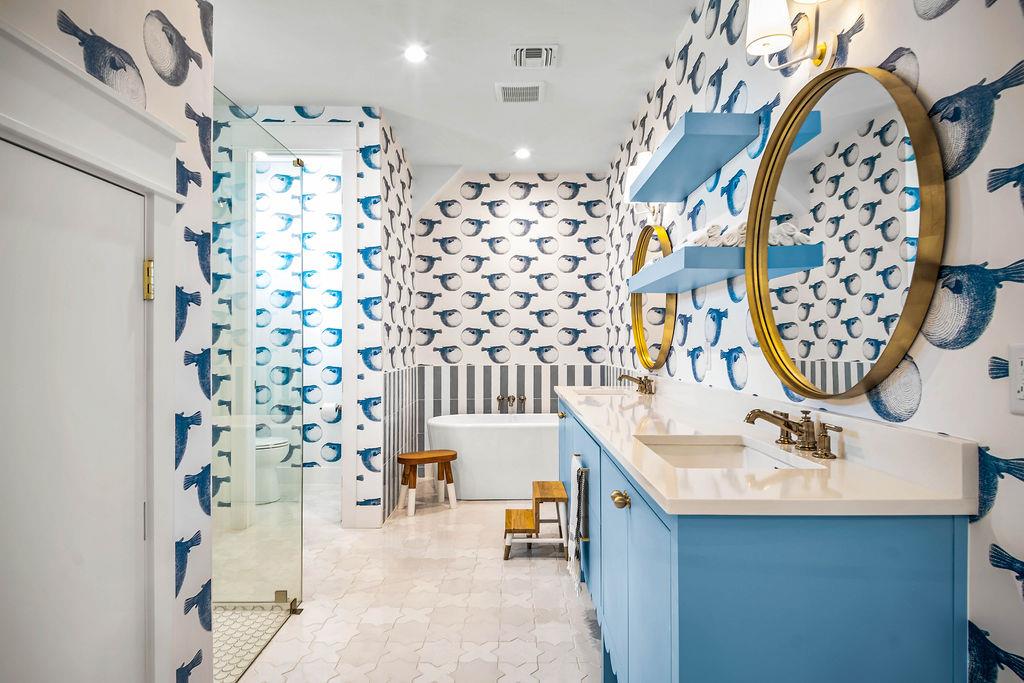 3rd Floor, Bunk Bathroom