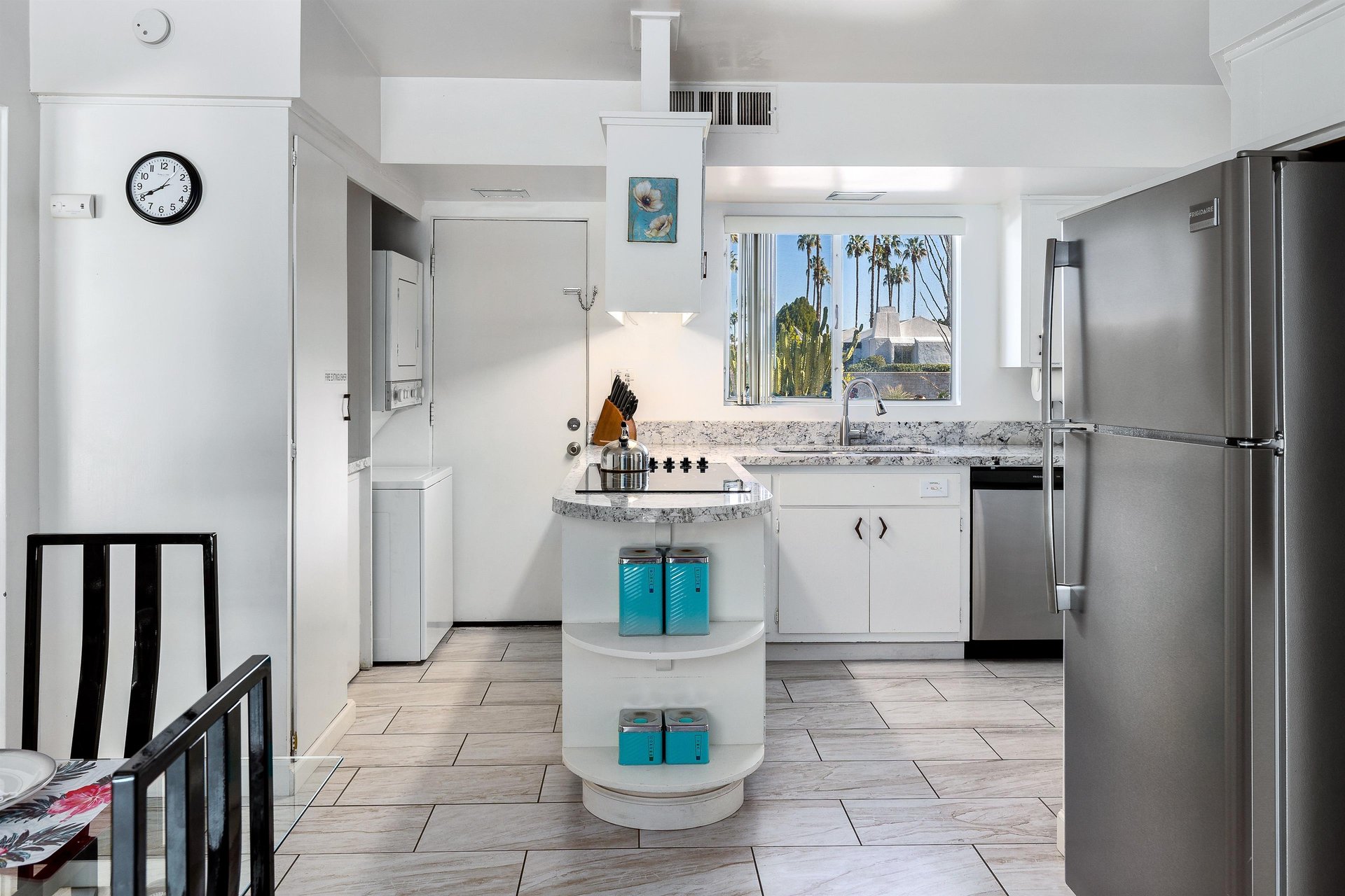 Open kitchen