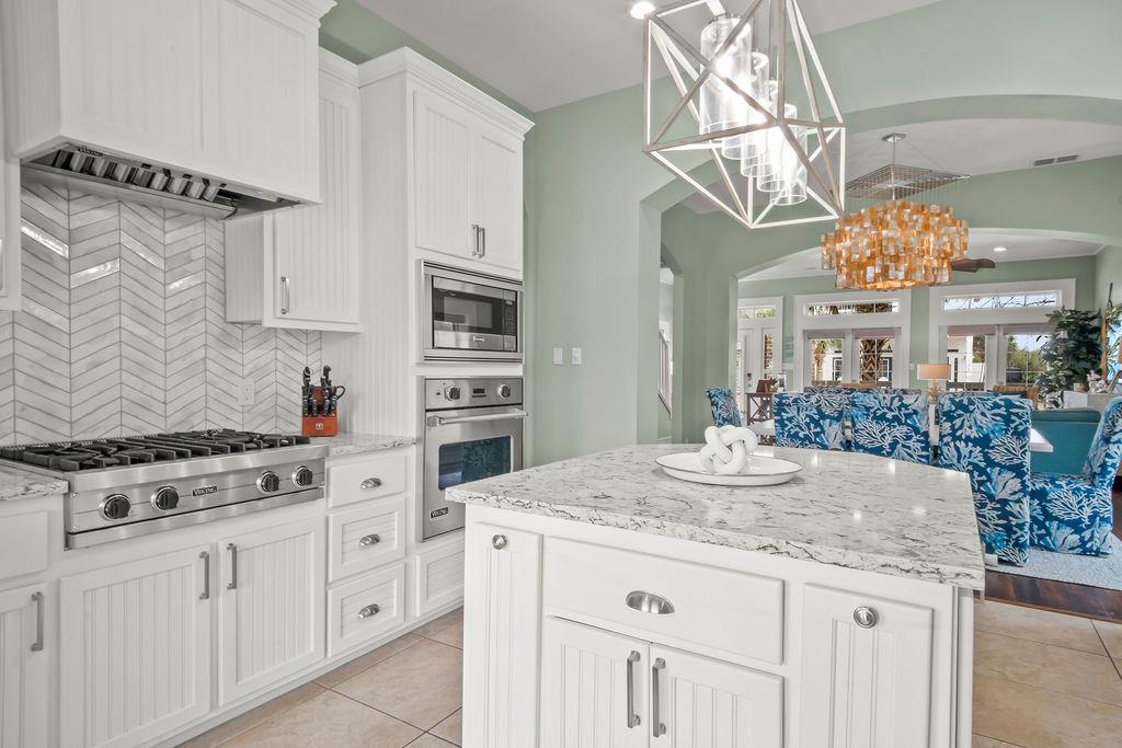 Kitchen, 1st Floor